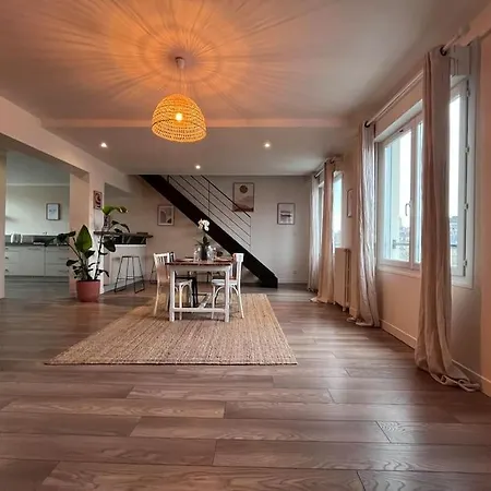 Apartamento Le Saint Pierre Grand Duplex Hyper Centre, Port *