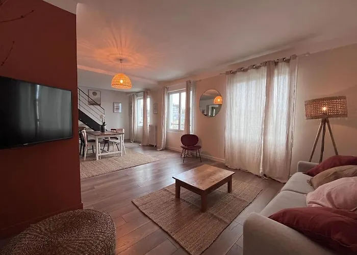 Le Saint Pierre Grand Duplex Hyper Centre, Port Apartamento Caen